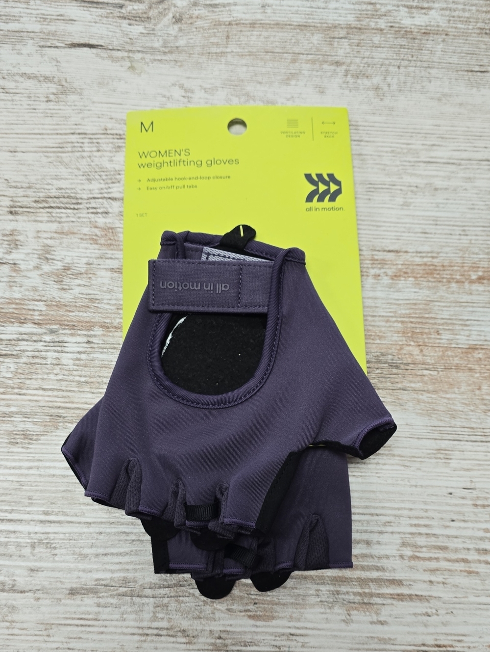 all in motion Women's Weightlifting Gloves in Dark Purple